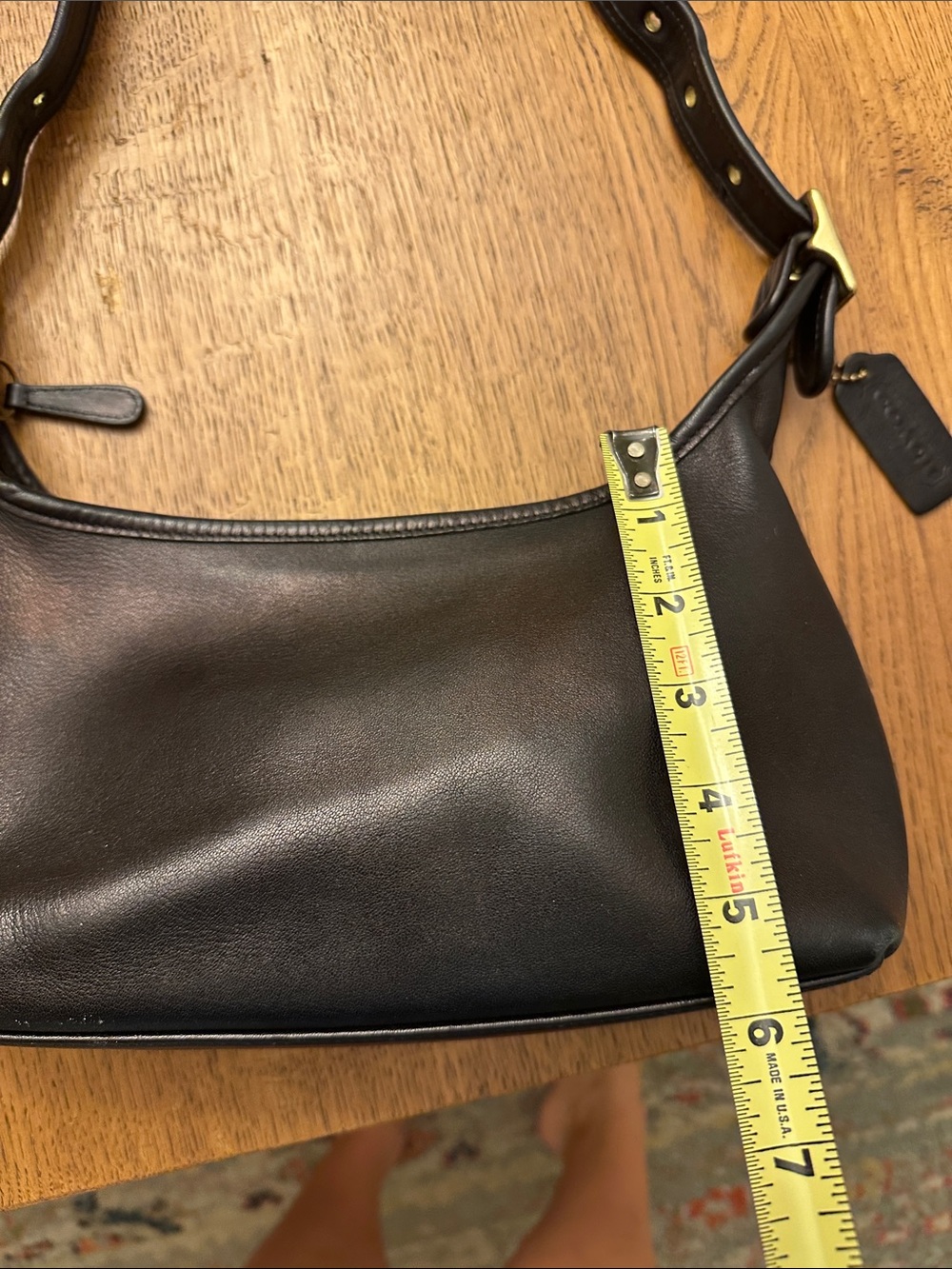 Vintage Coach Classic Black Leather Shoulder Bag - Picture 8 of 8